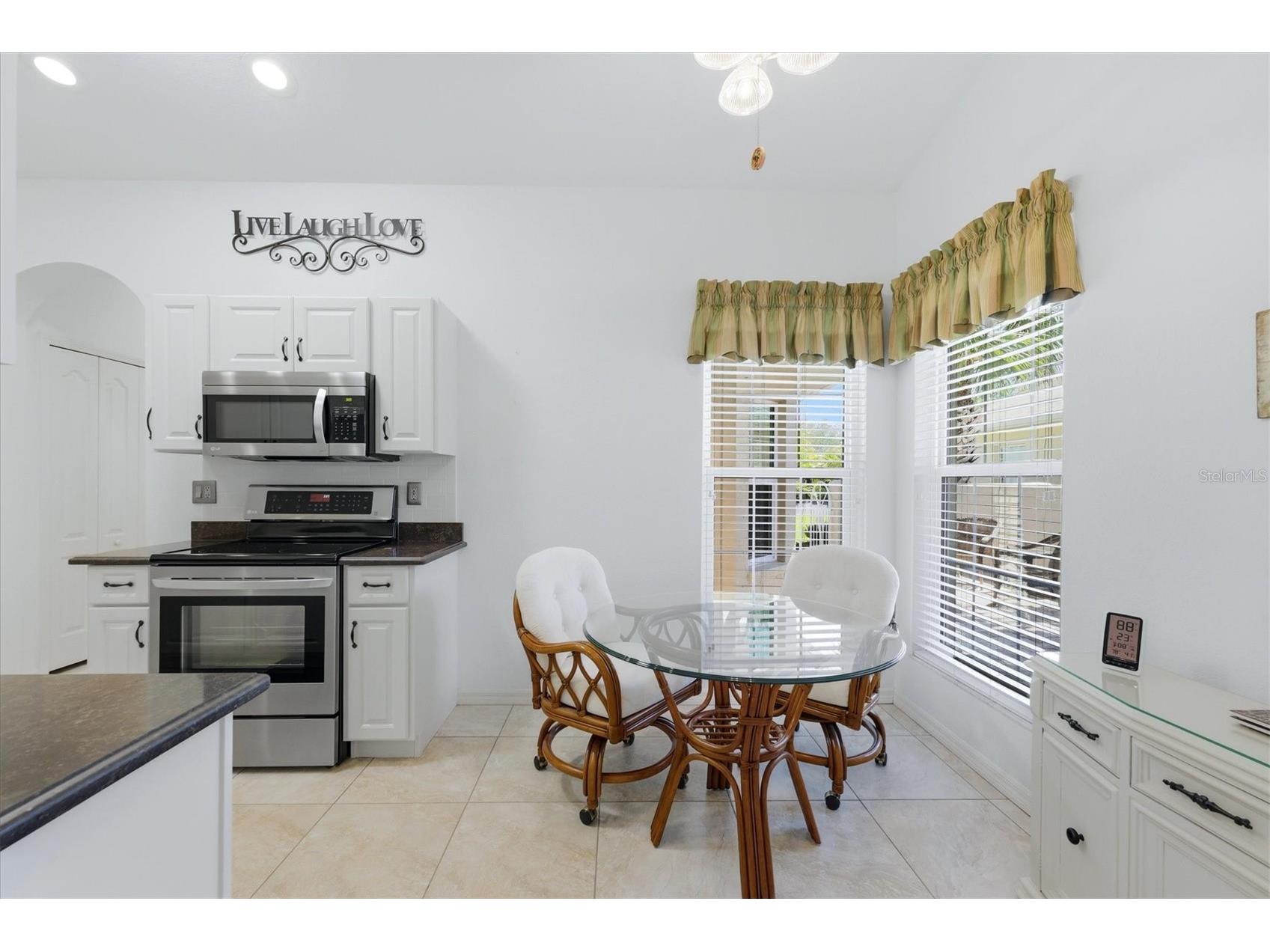 1777 Fountain View Circle Venice FL 34292 A4693689 image21