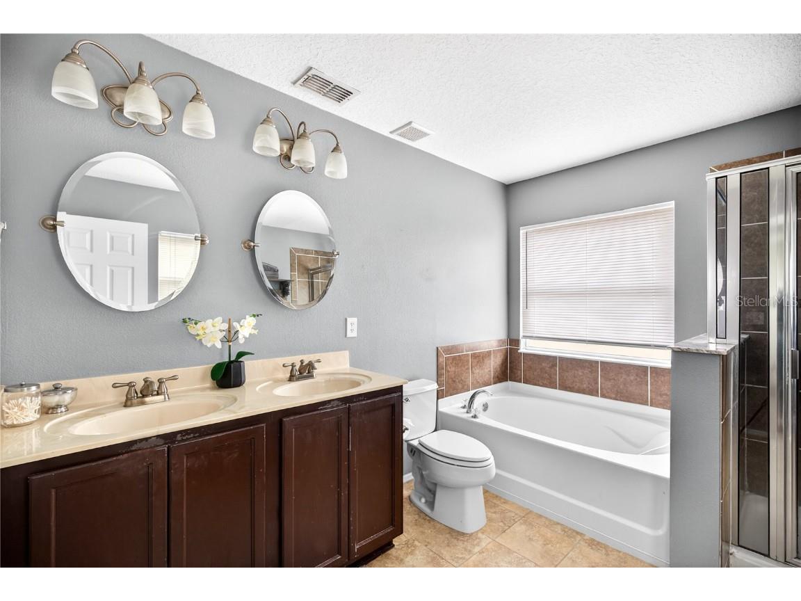 1777 Strathmore Circle Mount Dora FL 32757 O6366802 image17