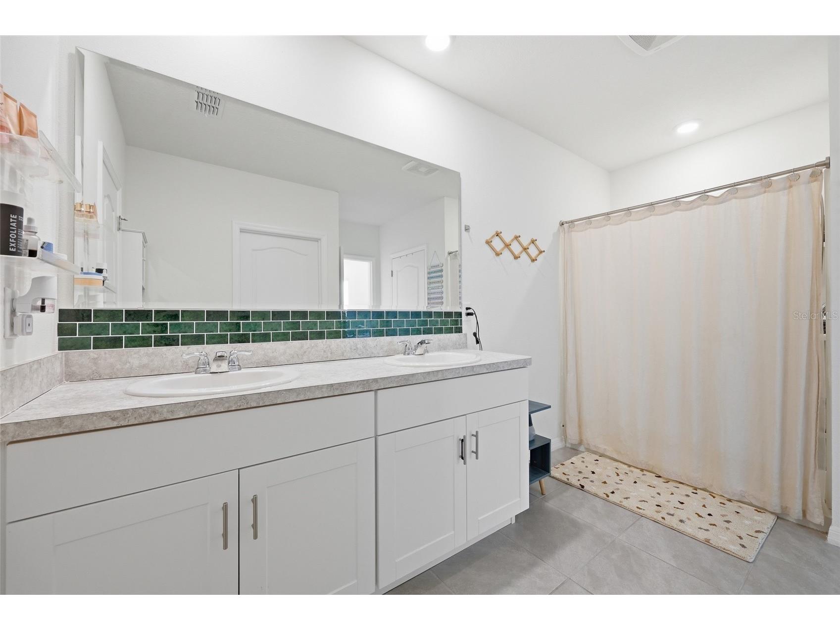 1777 Walnut Creek Drive Kissimmee FL 34744 O6390965 image36