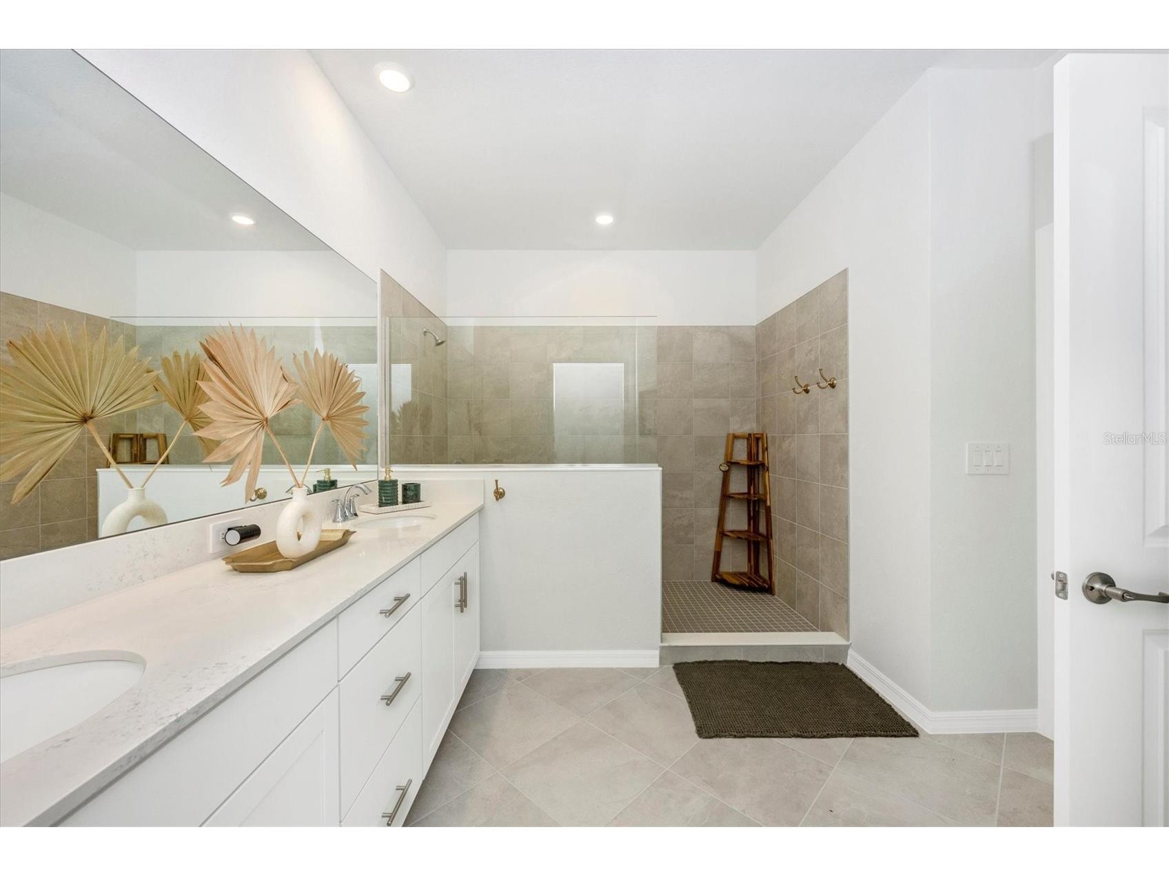 17770 Boracay Court #201 Venice FL 34293 N6142112 image30