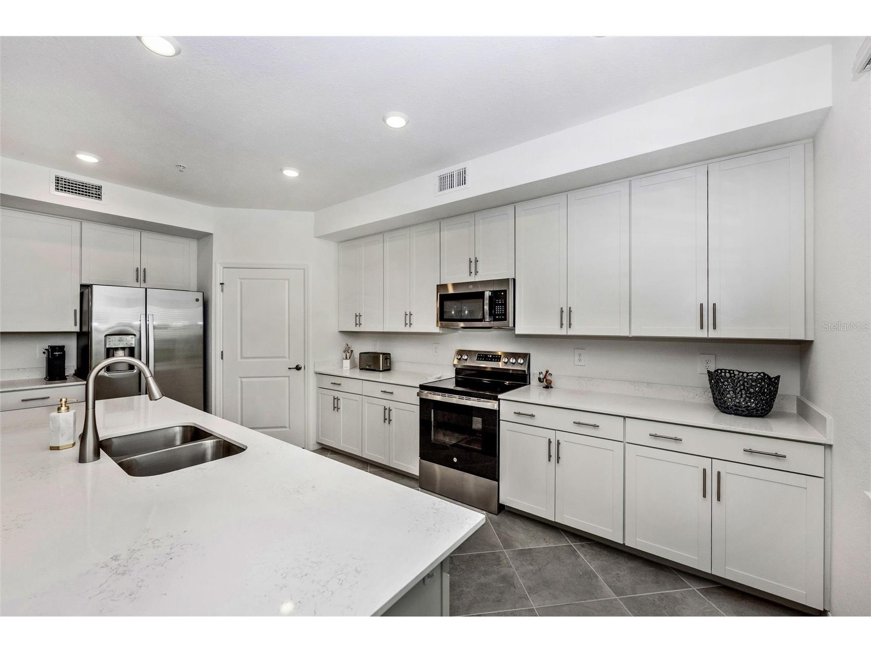 17775 Boracay Court #101 Venice FL 34293 N6143963 image25