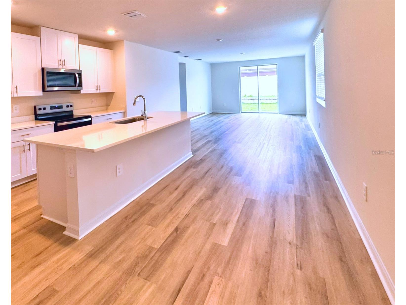 1778 Brekey Way Zephyrhills FL 33541 O6422306 image7