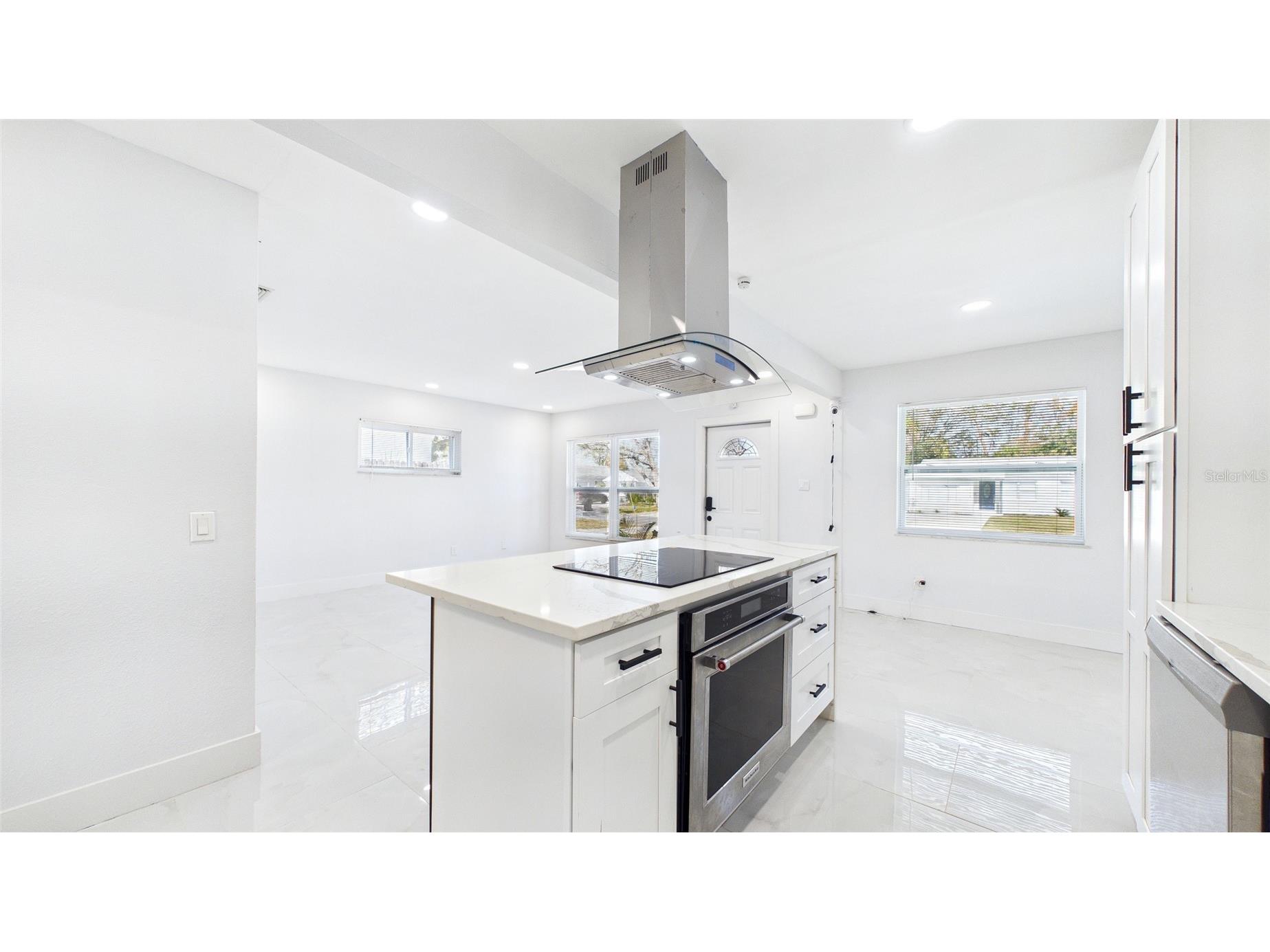1778 New Hampshire Avenue NE Saint Petersburg FL 33703 TB8486606 image14