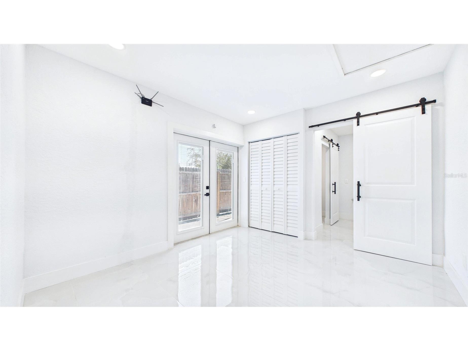 1778 New Hampshire Avenue NE Saint Petersburg FL 33703 TB8486606 image18