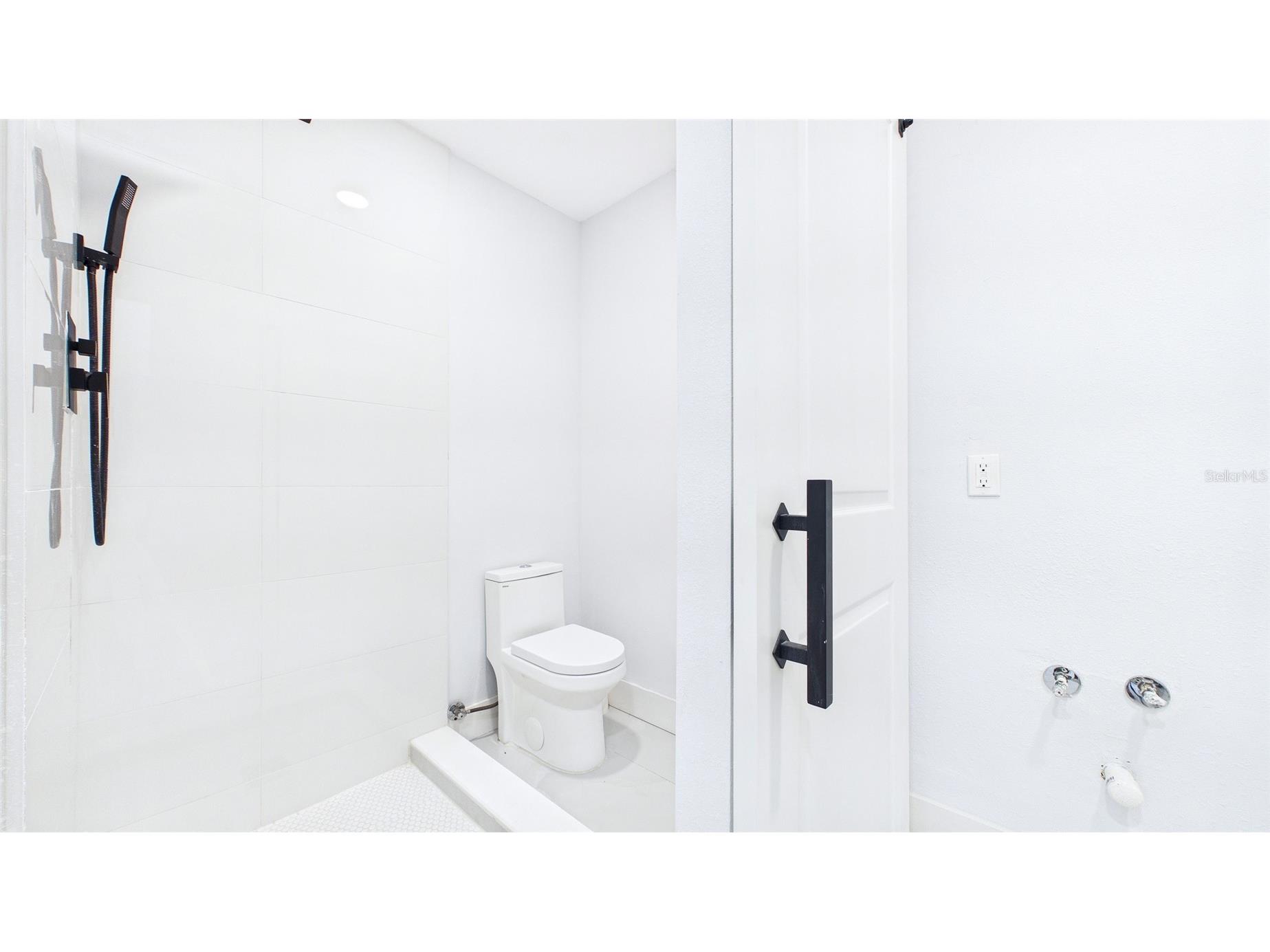 1778 New Hampshire Avenue NE Saint Petersburg FL 33703 TB8486606 image19
