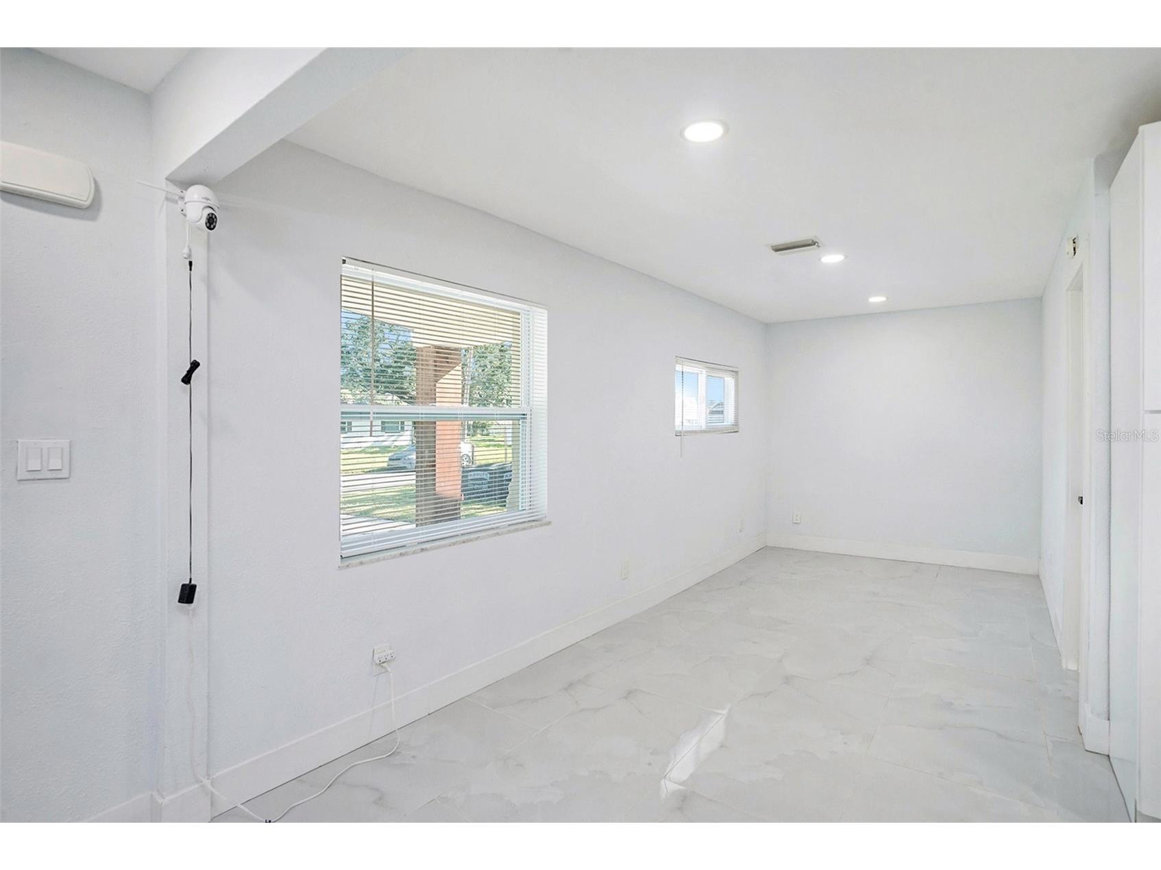1778 New Hampshire Avenue NE Saint Petersburg FL 33703 TB8529429 image14