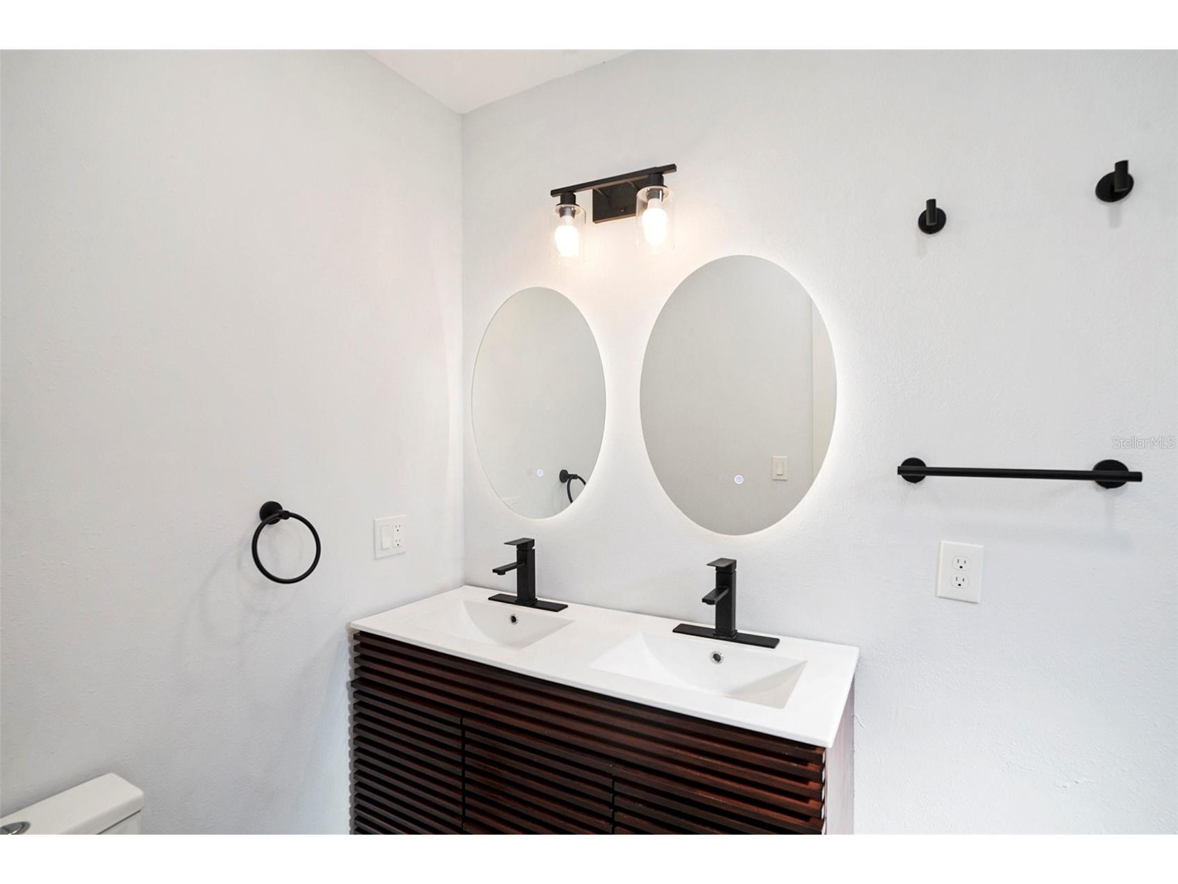 1778 New Hampshire Avenue NE Saint Petersburg FL 33703 TB8529429 image18