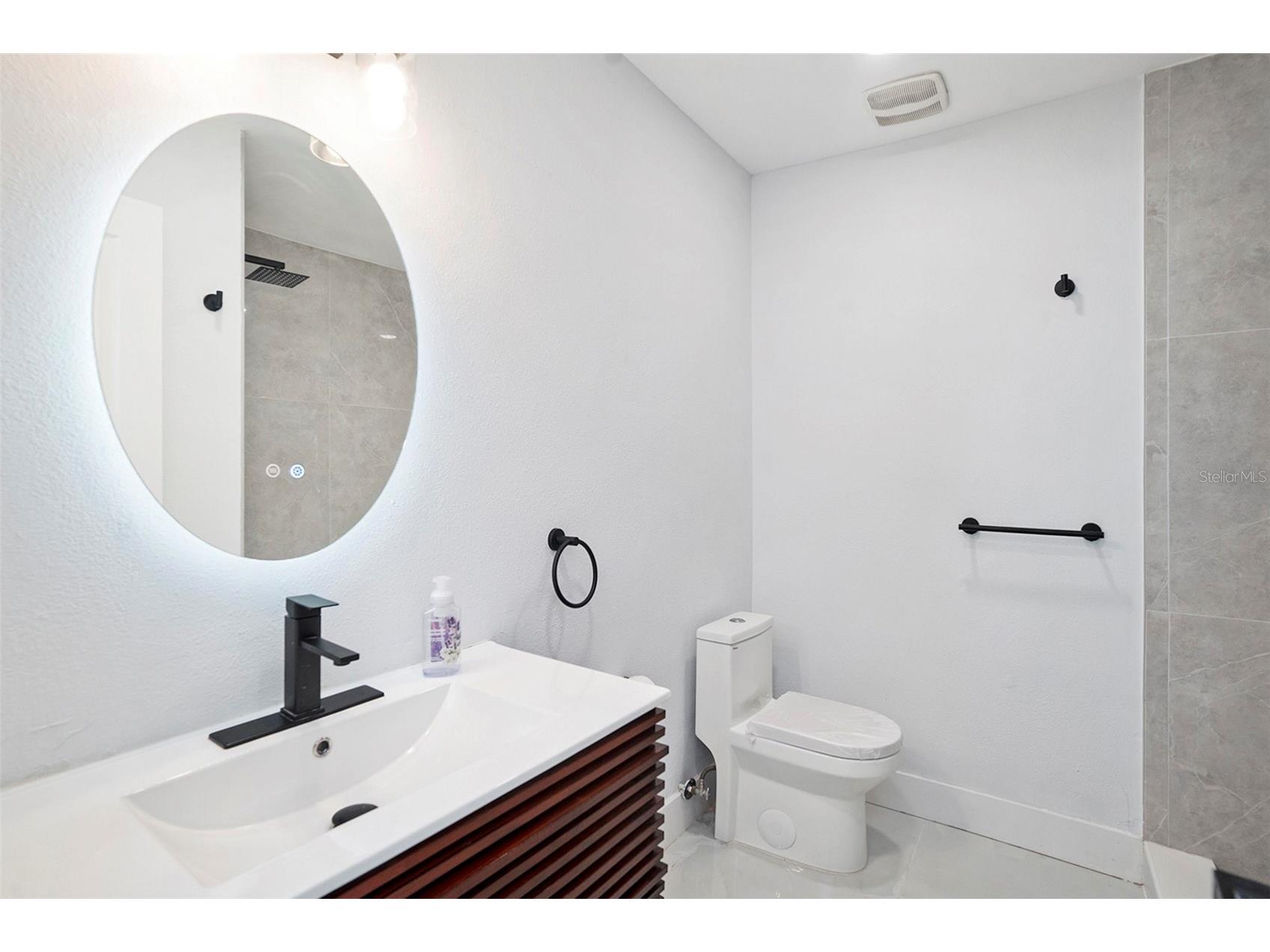 1778 New Hampshire Avenue NE Saint Petersburg FL 33703 TB8529429 image23