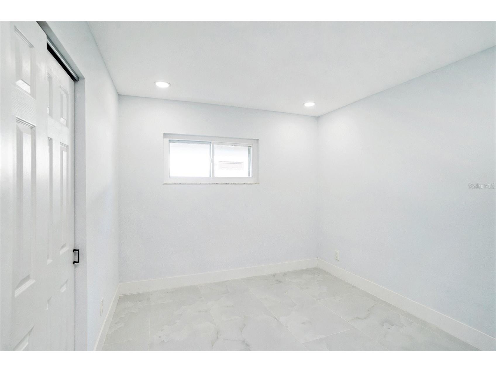 1778 New Hampshire Avenue NE Saint Petersburg FL 33703 TB8529429 image26