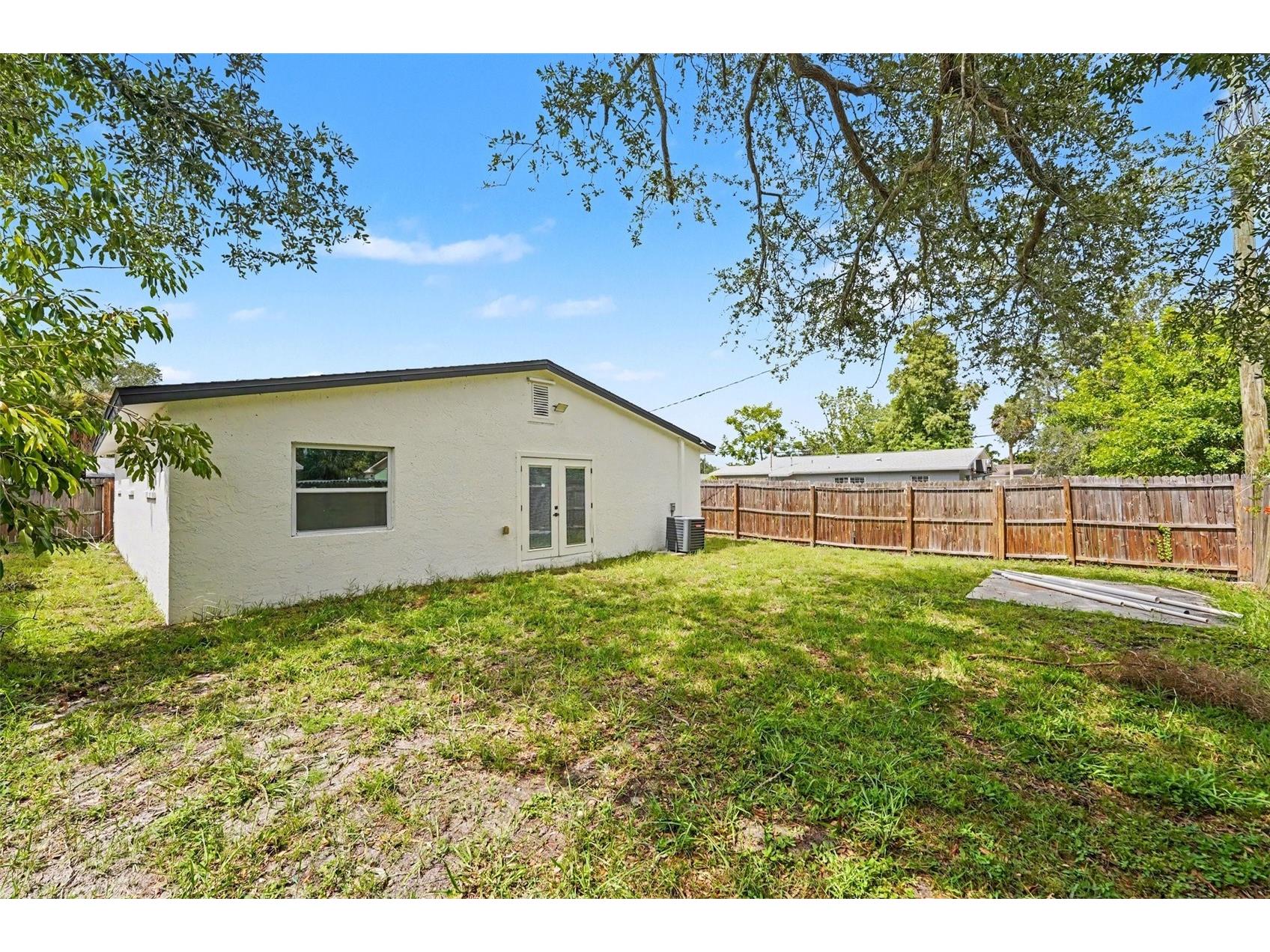 1778 New Hampshire Avenue NE Saint Petersburg FL 33703 TB8529429 image34