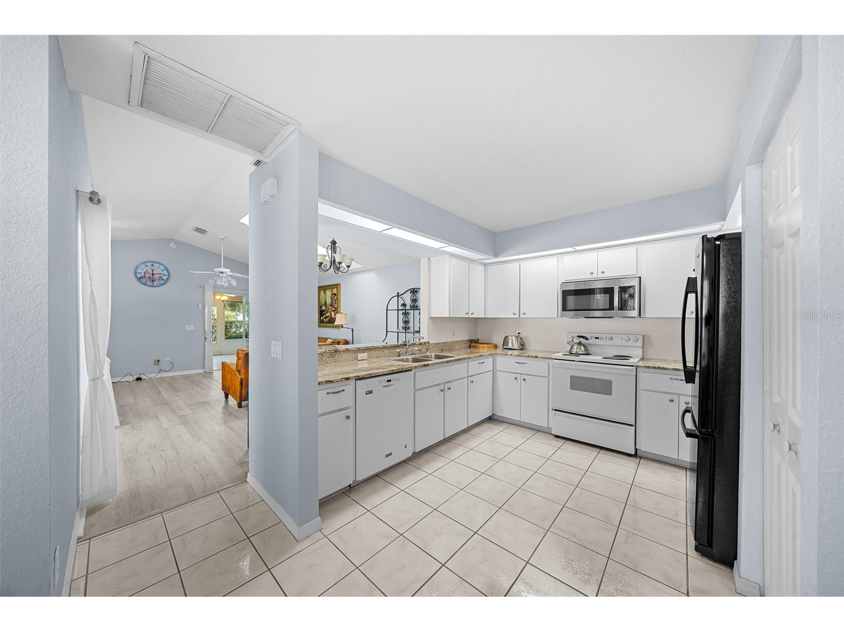 17789 SE 113th Terrace Summerfield FL 34491 OM707848 image3