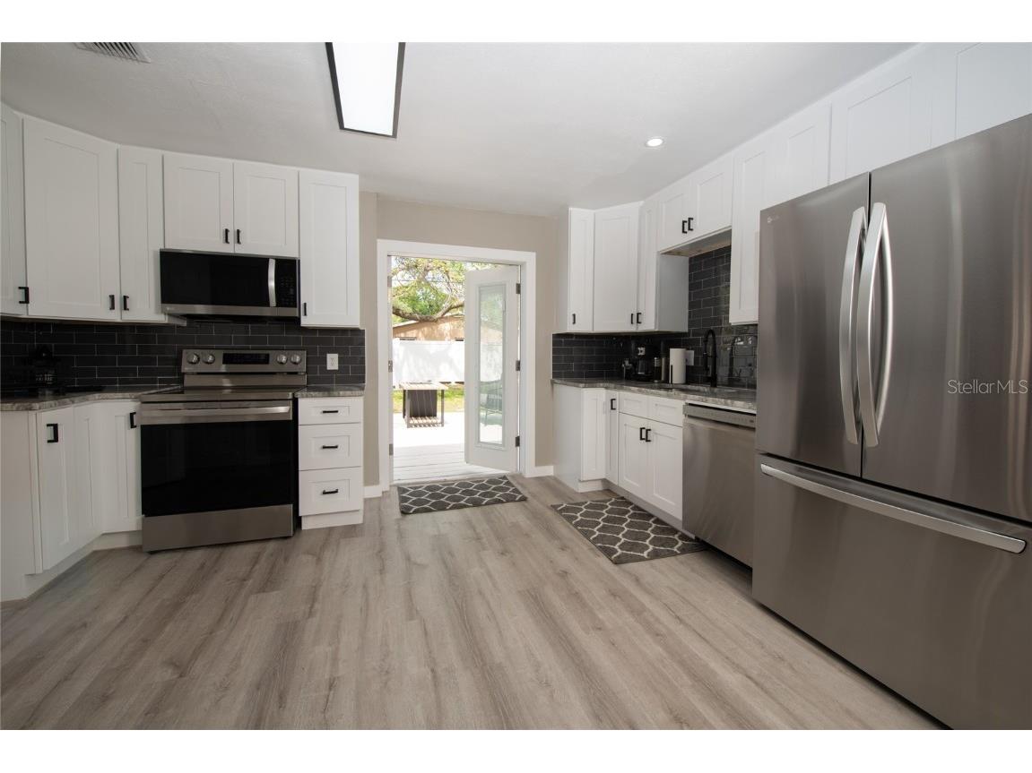 1779 Shore Acres Boulevard NE Saint Petersburg FL 33703 TB8323100 image6