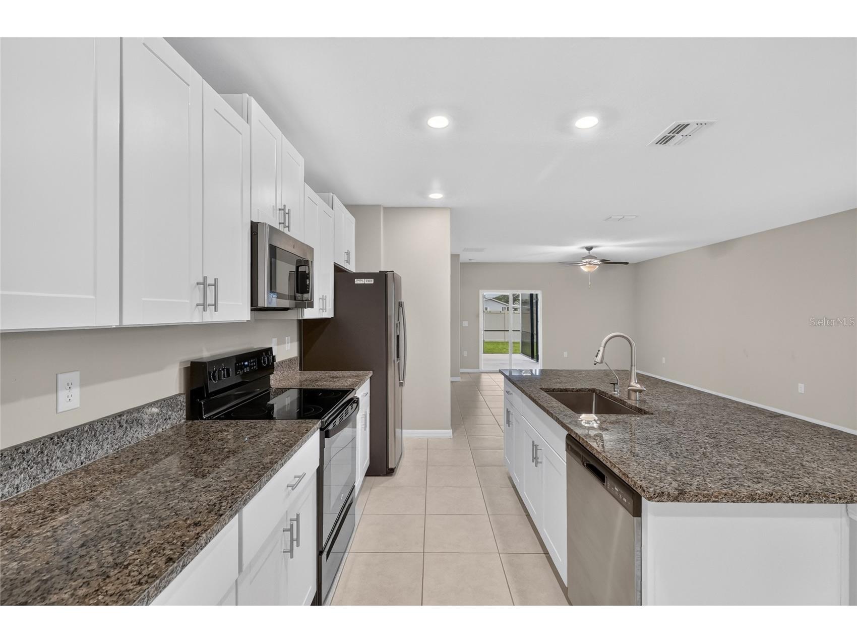 1779 Yellow Trail Lakeland FL 33801 P4939233 image15