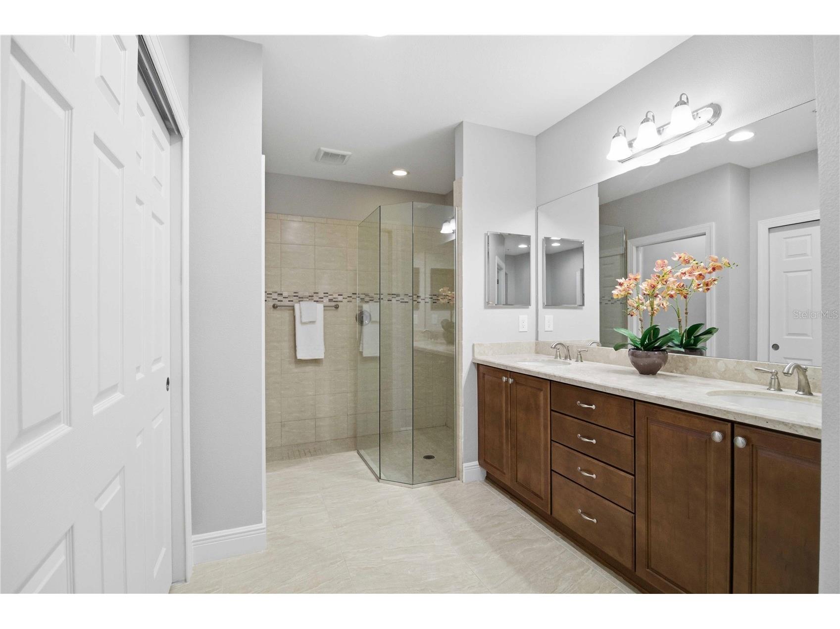 178 Bella Vista Terrace #22B Nokomis FL 34275 A4696496 image12