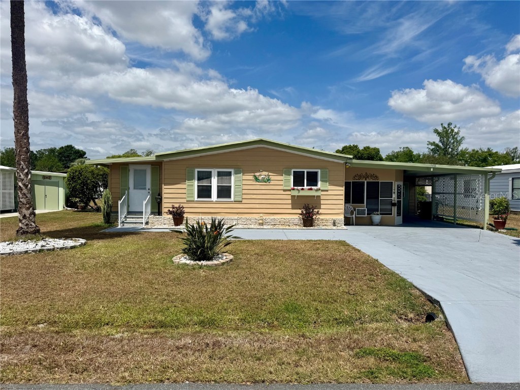 178 Big Oak Lane Wildwood FL 34785 - LAKE OKAHUMPKA G5096489 image1