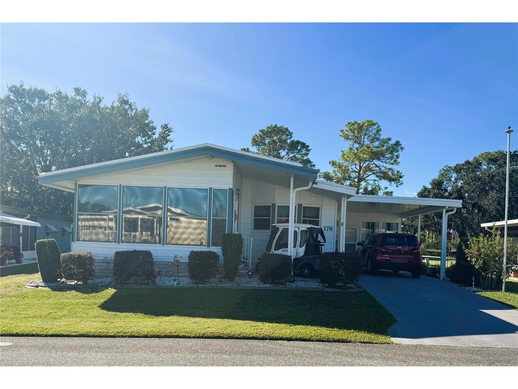 178 Hibiscus Way Leesburg FL 34748 R4910191 image1