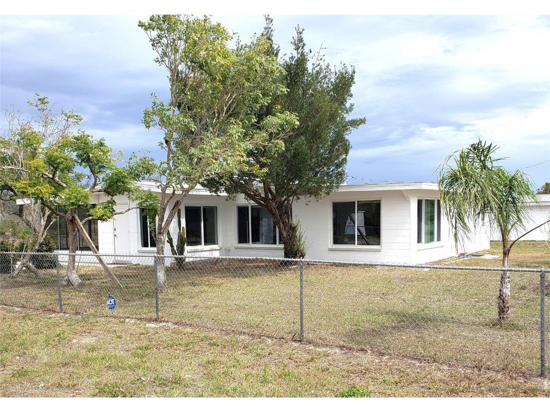 178 Hilbish Drive Punta Gorda FL 33982 - JIM LONG LAKE C7472966 image1