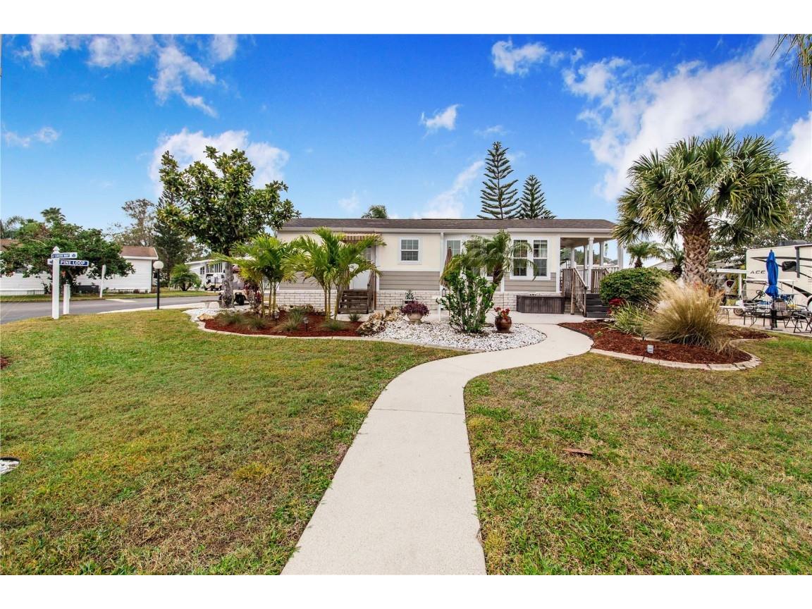 178 Lily Creek Way Frostproof FL 33843 - Lily Lake P4936520 image1