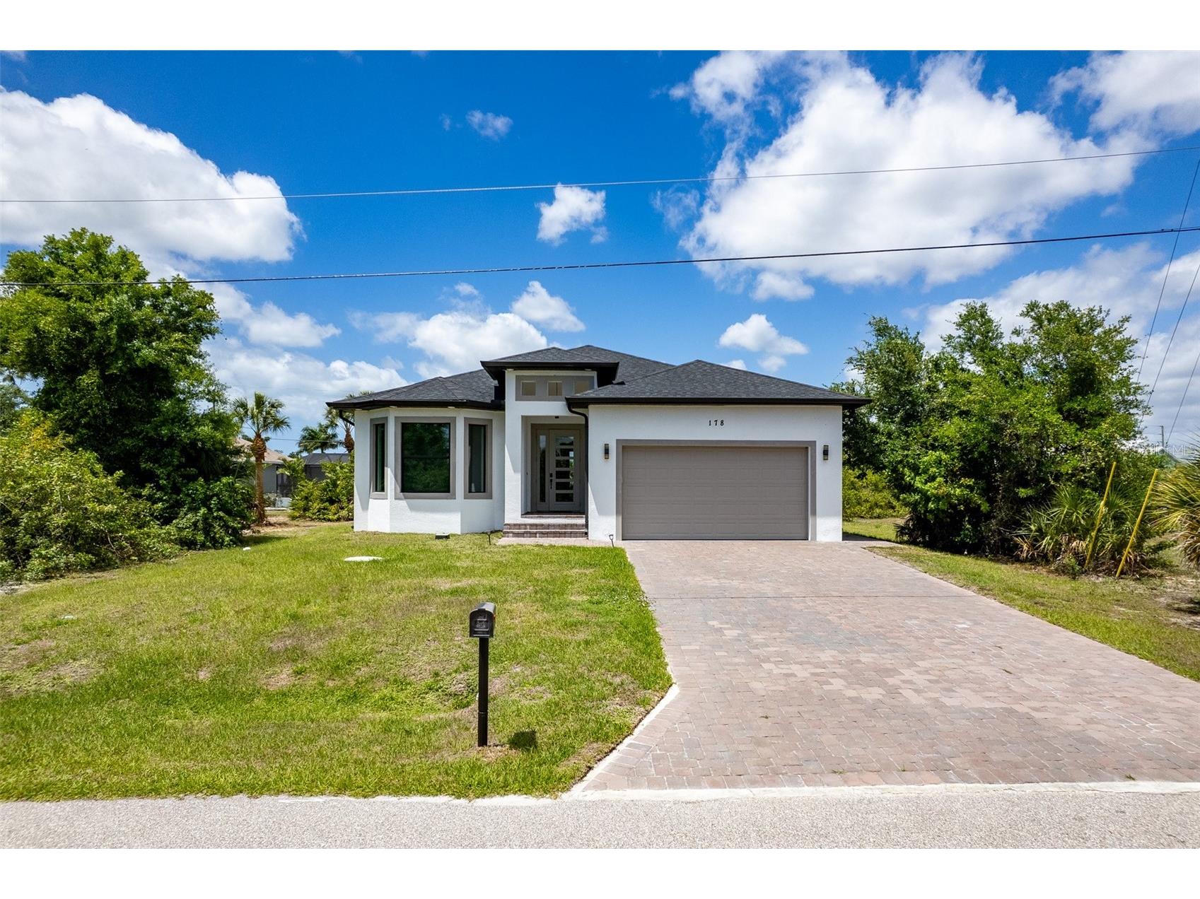 178 Lime Tree Park Rotonda West FL 33947 D6146989 image2