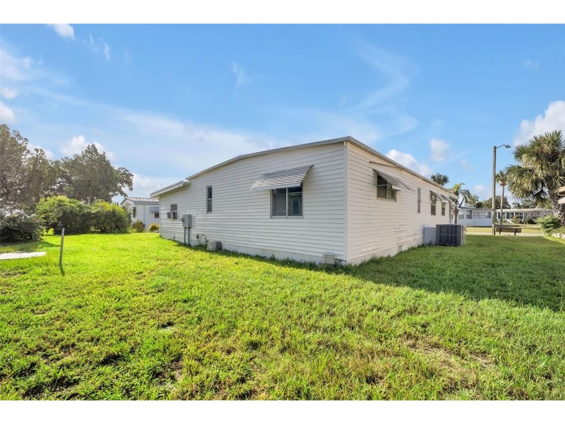 178 Paradise N Leesburg FL 34788 G5100614 image35