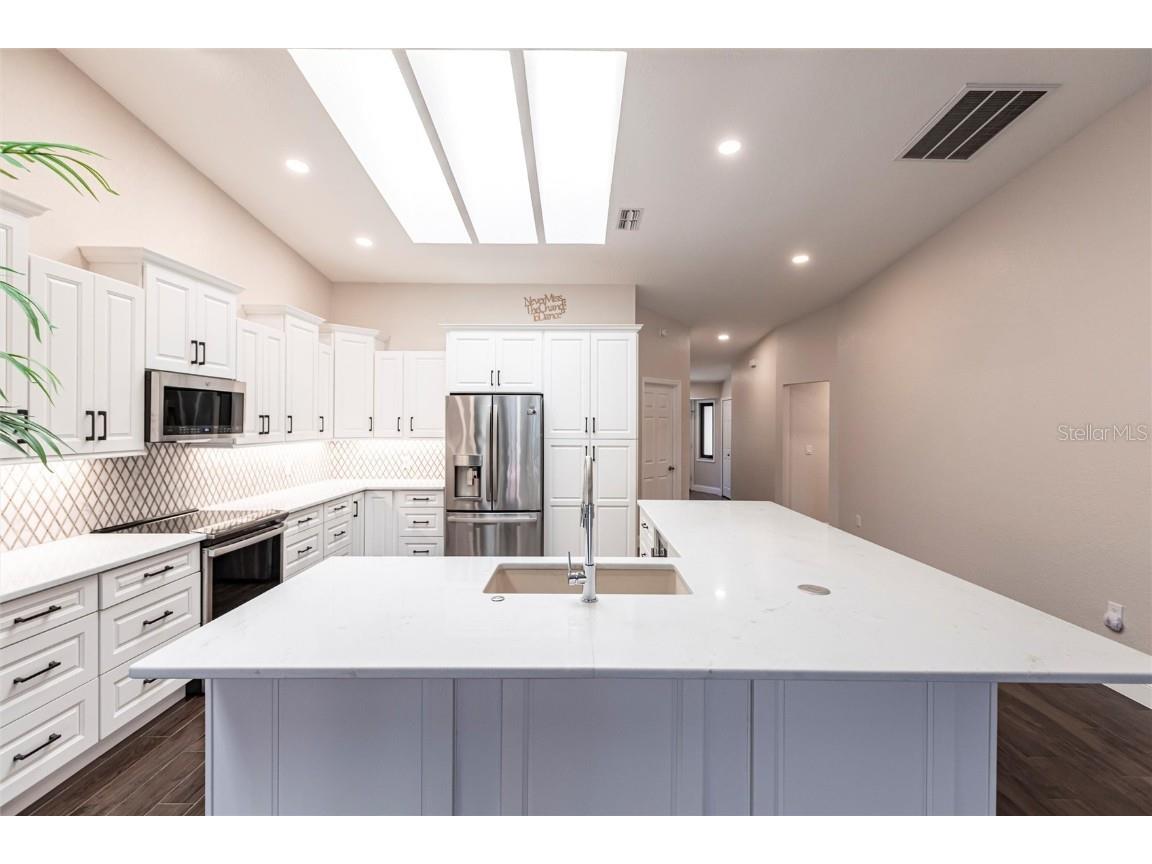 1780 Deborah Drive #23 Punta Gorda FL 33950 C7512881 image8