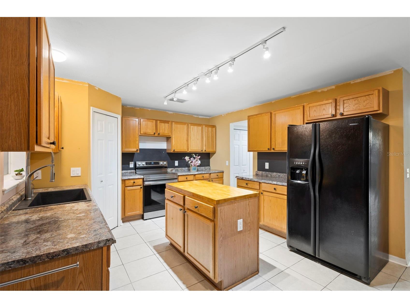 1780 Howland Boulevard Deltona FL 32738 V4944759 image7