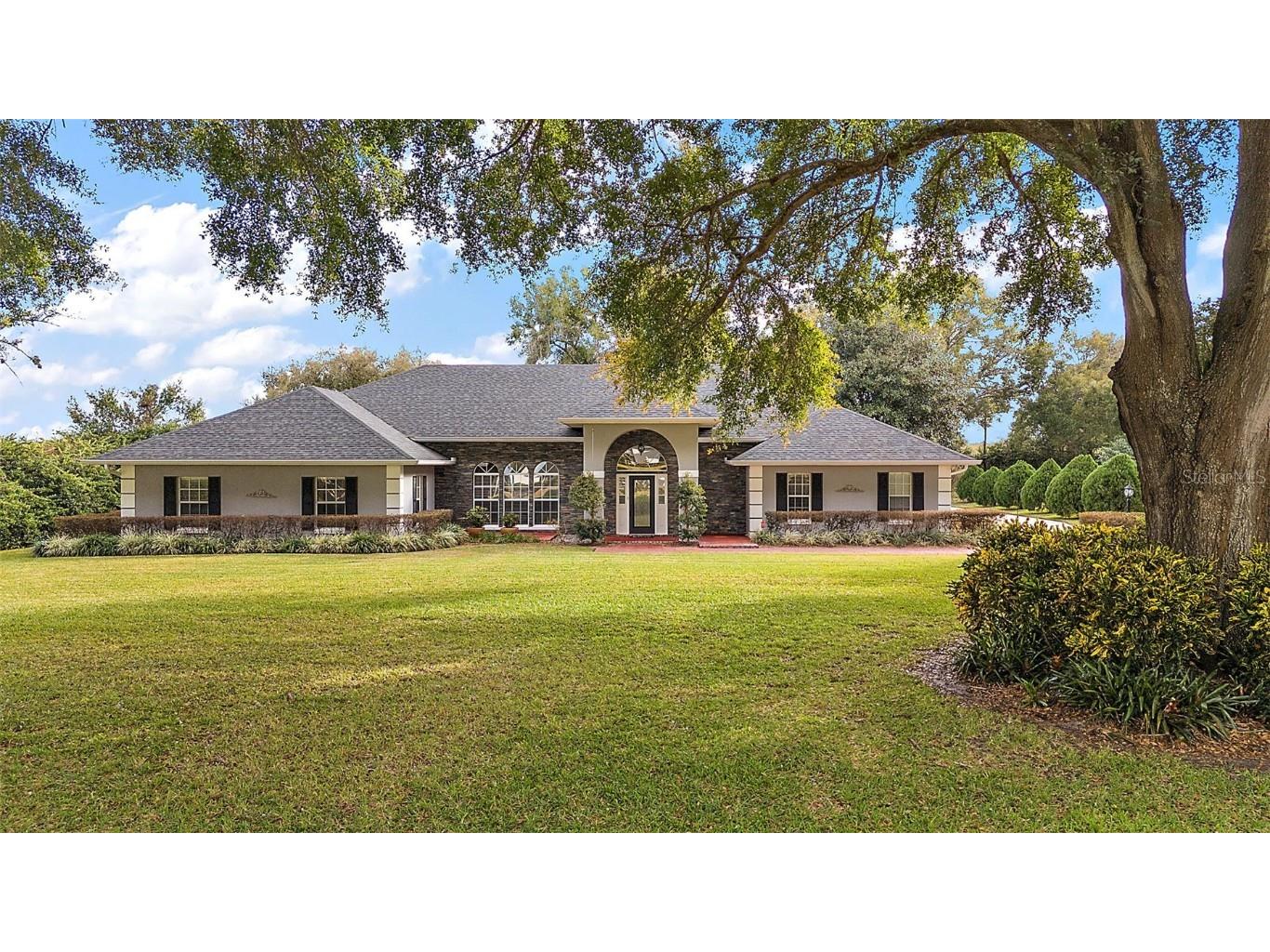 1780 Lake Terrace Drive Eustis FL 32726 - East Crooked Lake G5078434 image1