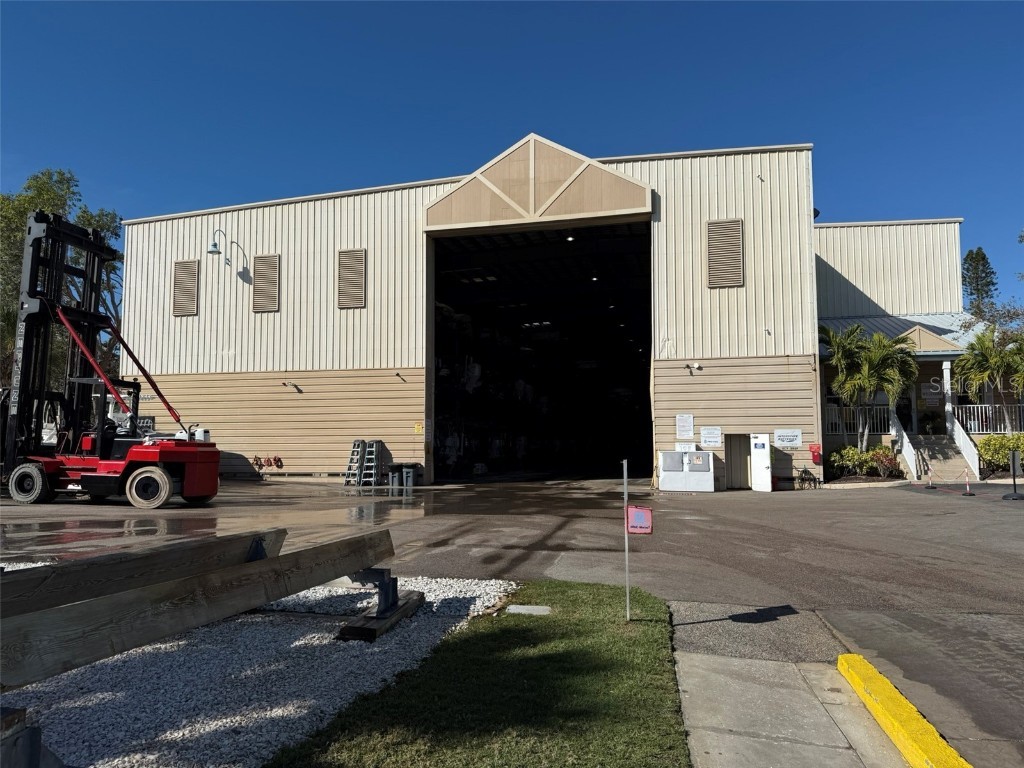 1780 Phillippi Shores Drive #A3-27 Sarasota FL 34231 - PHILLIPPI CREEK A4640399 image1