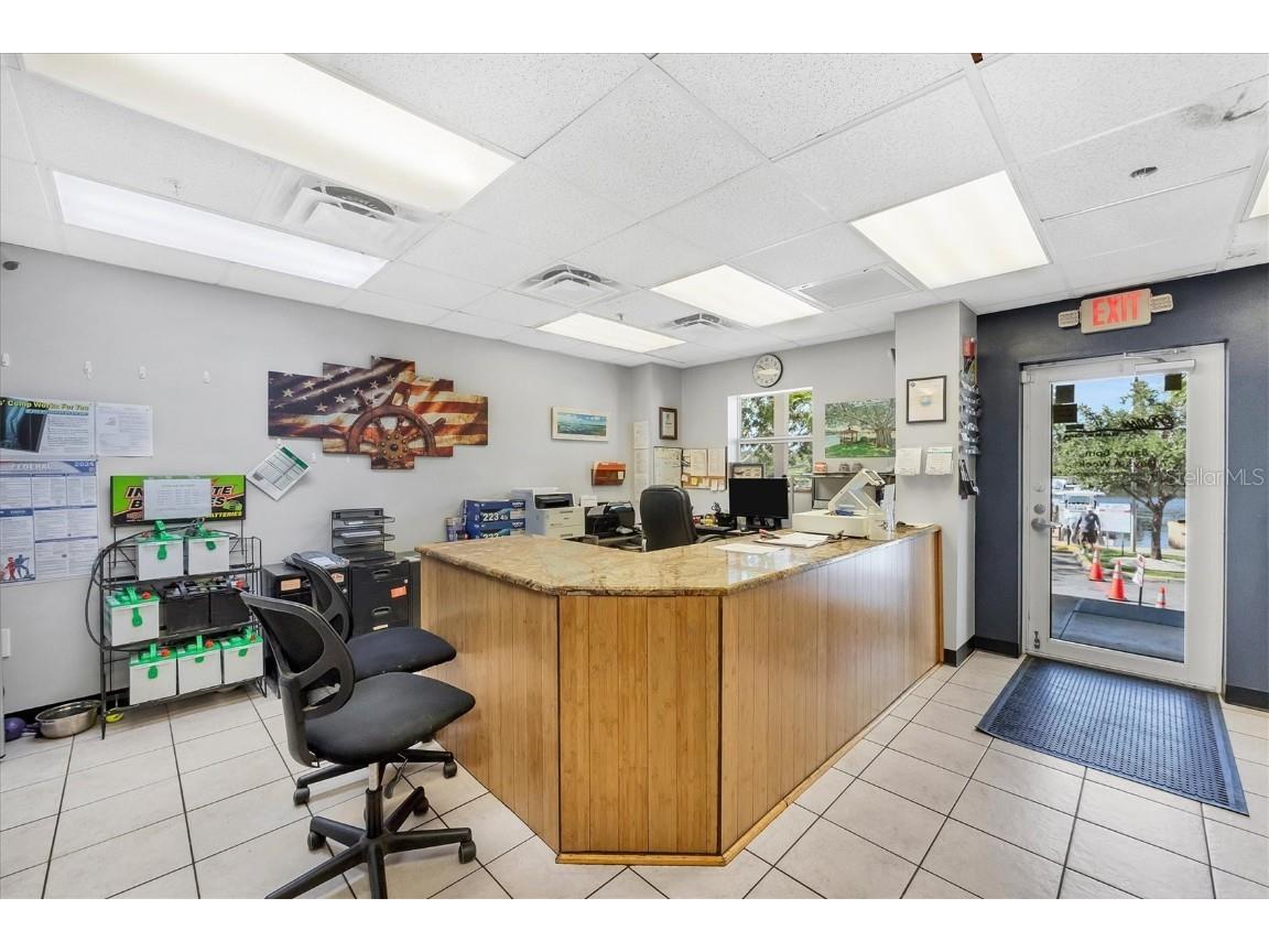 1780 Phillippi Shores Drive #E1-46 Sarasota FL 34231 A4656391 image4