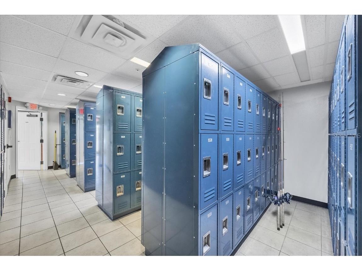 1780 Phillippi Shores Drive #E1-46 Sarasota FL 34231 A4656391 image5