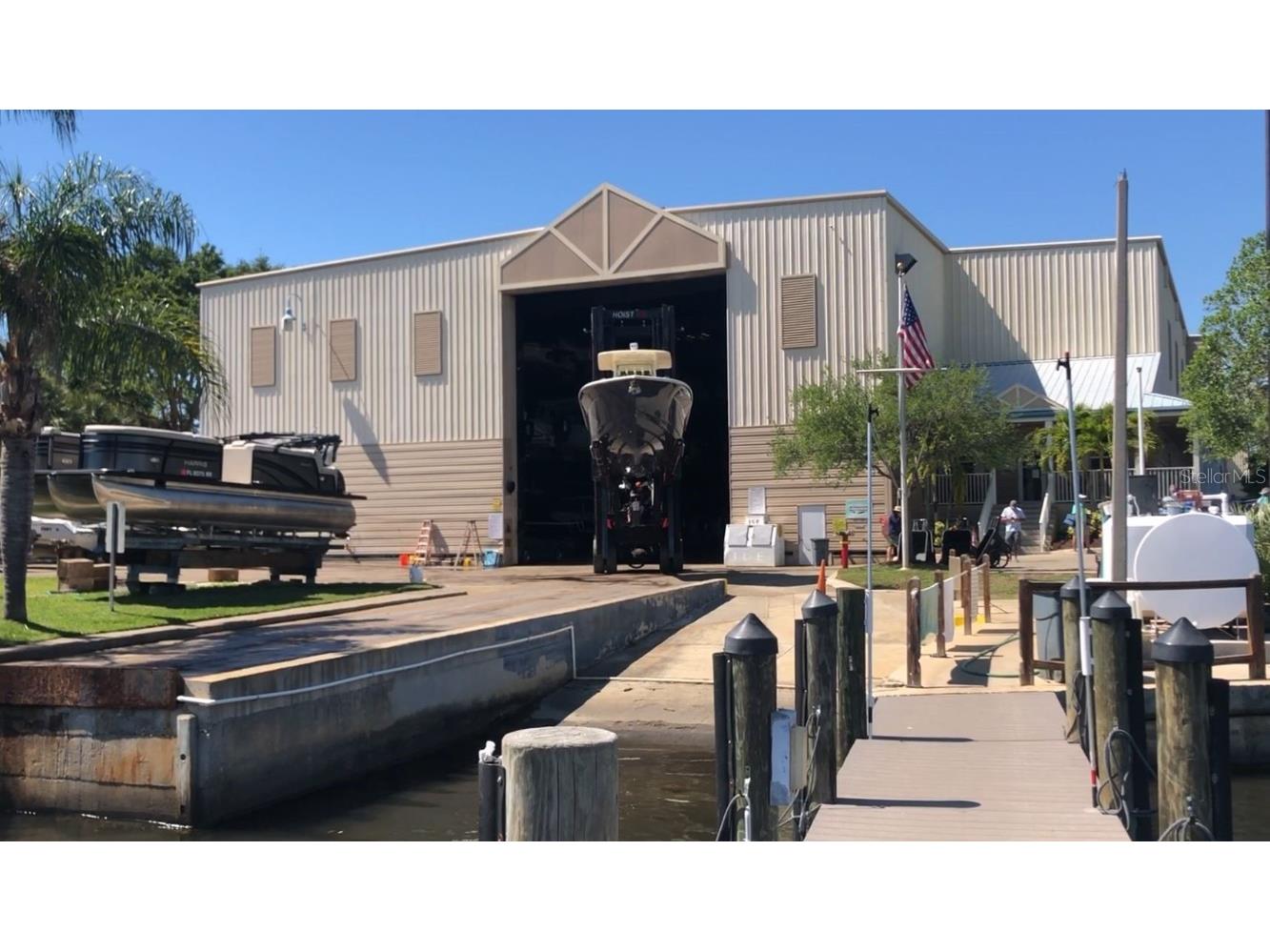 1780 Phillippi Shores Drive #E2-57 Sarasota FL 34231 A4591474 image1