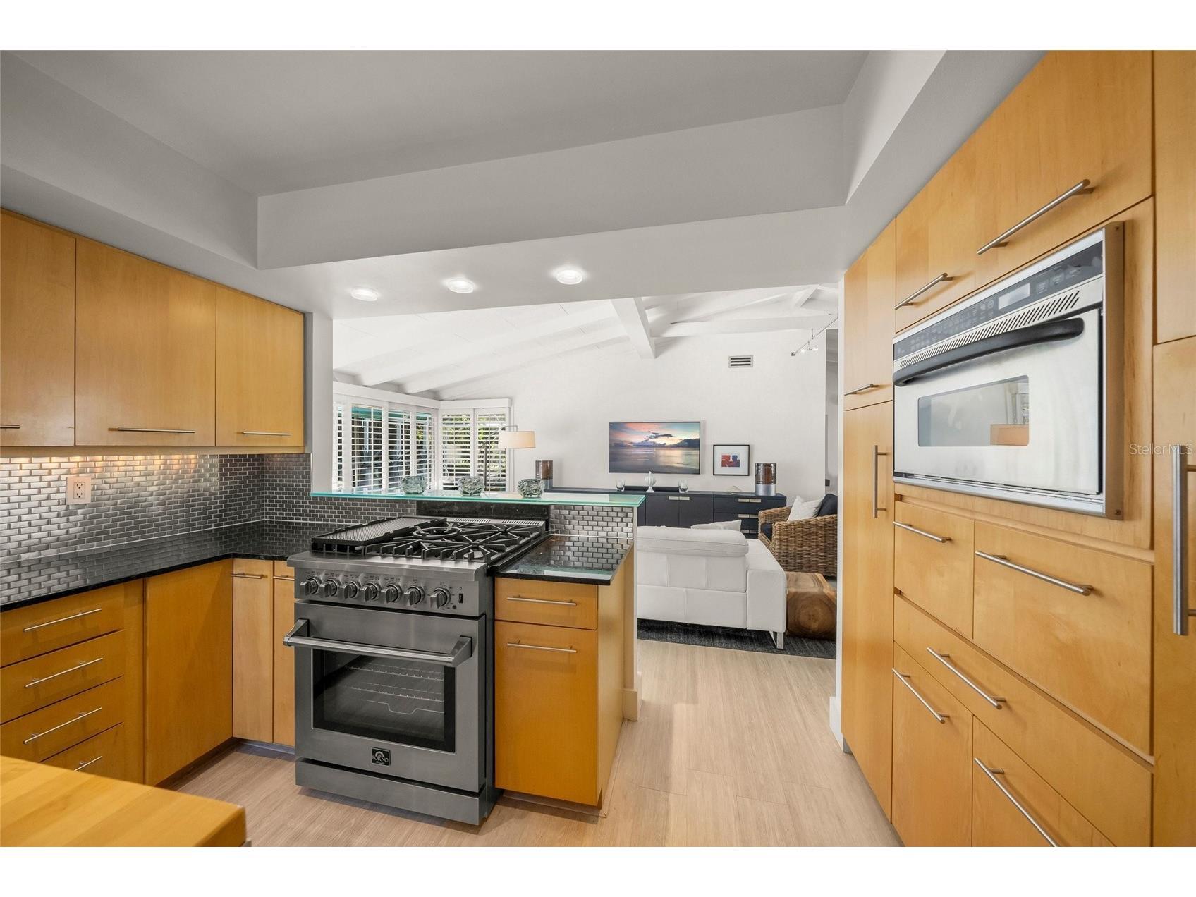 1780 Spring Creek Drive Sarasota FL 34239 A4681932 image19