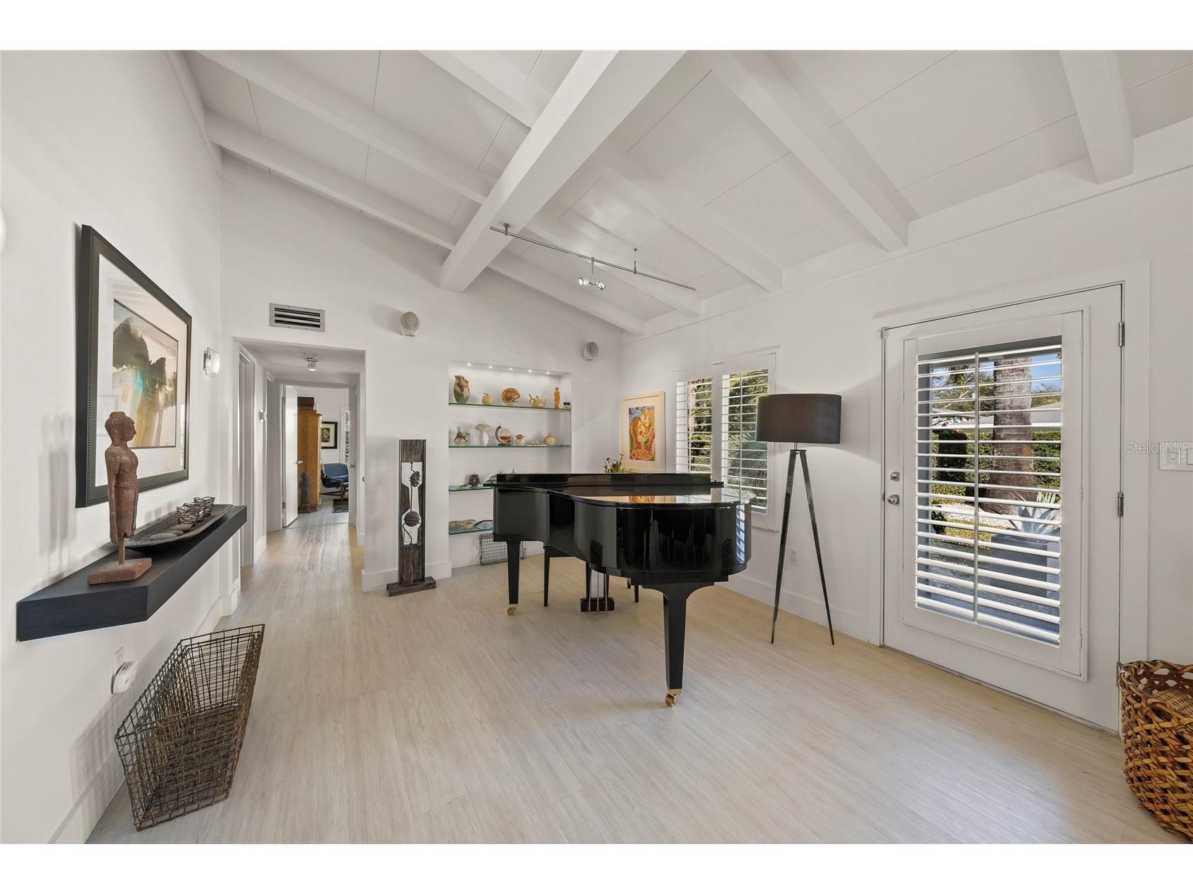 1780 Spring Creek Drive Sarasota FL 34239 A4681932 image23