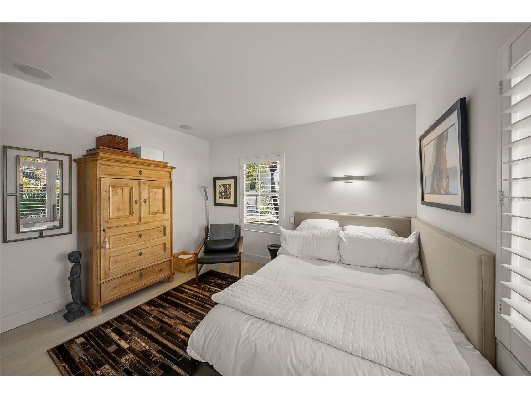 1780 Spring Creek Drive Sarasota FL 34239 A4681932 image26