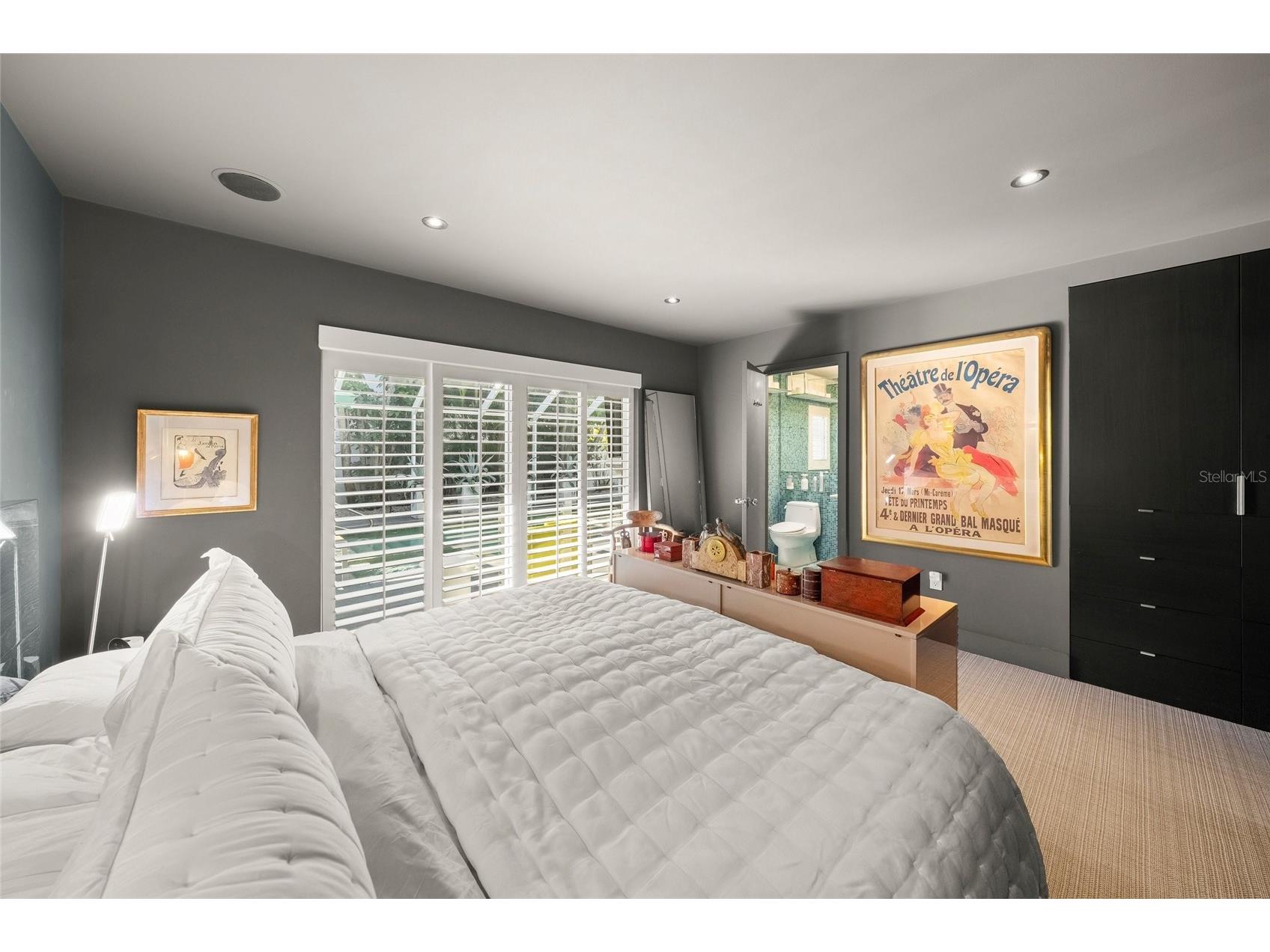 1780 Spring Creek Drive Sarasota FL 34239 A4681932 image29