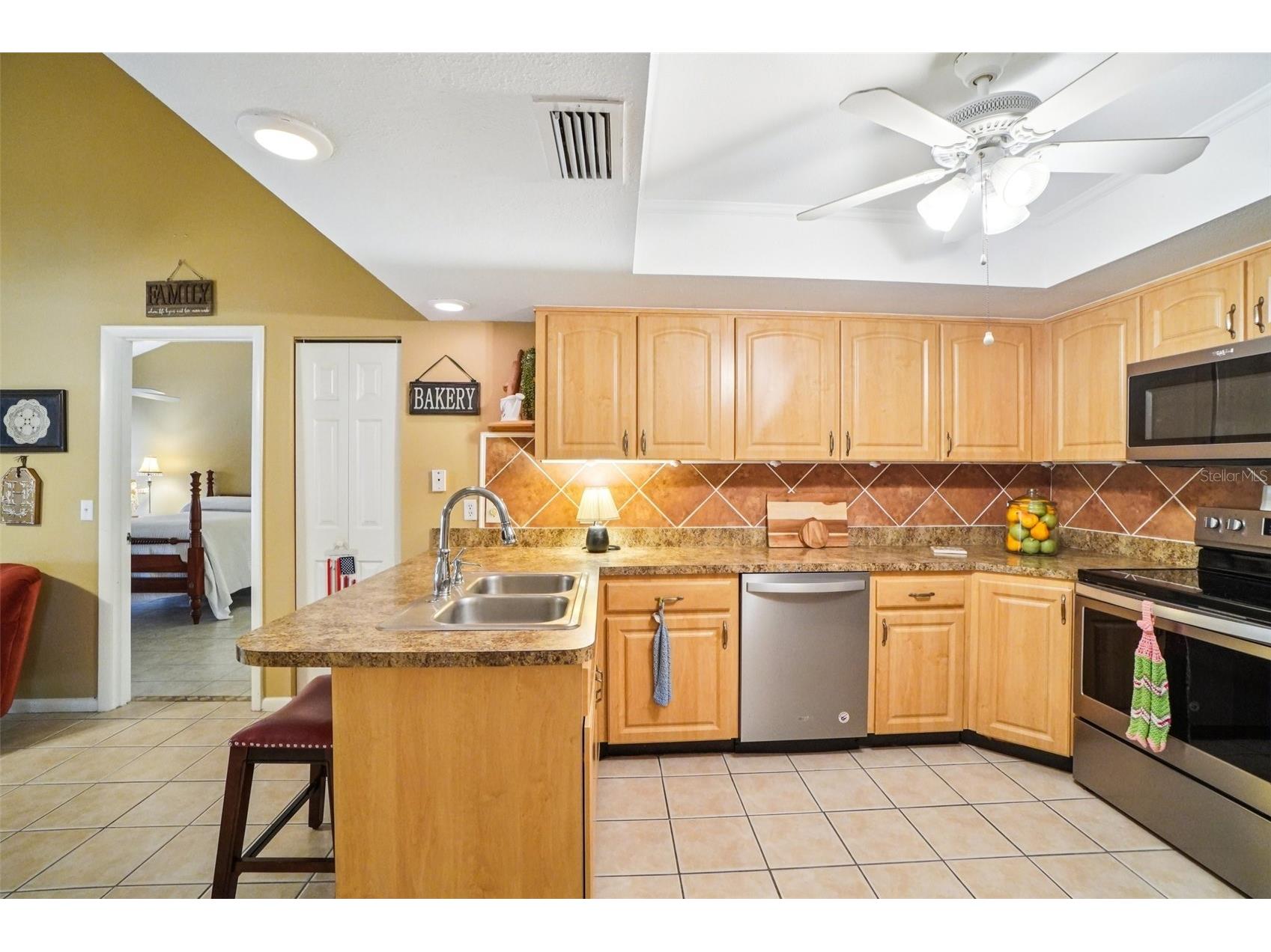 17803 Sunrise Drive Lutz FL 33549 TB8494486 image13