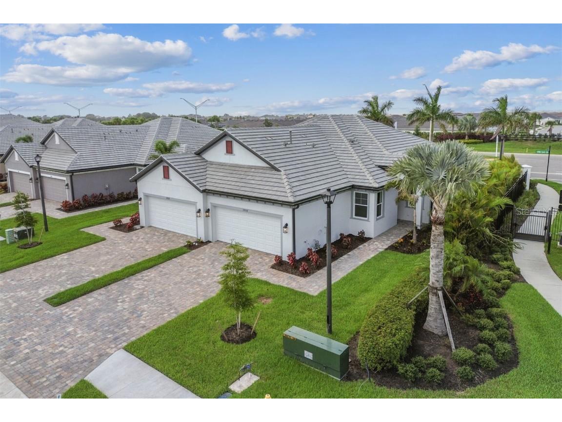 17806 Cherished Loop Bradenton FL 34211 A4610743 image1