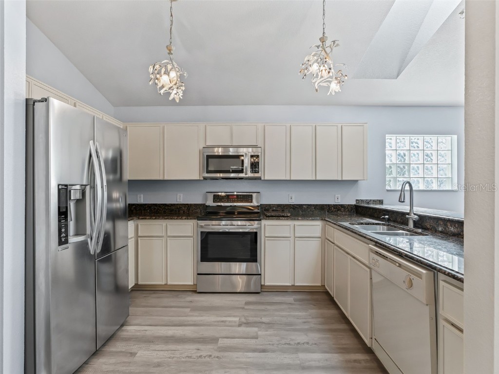 17808 SE 115 Court Summerfield FL 34491 OM714475 image15