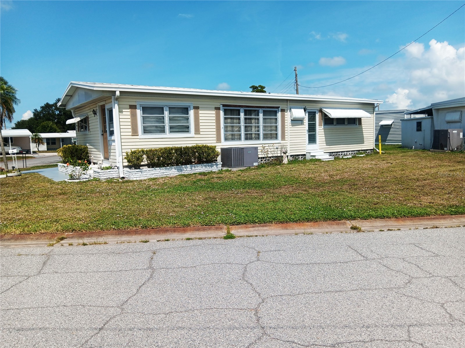 1781 Olympia Fields Street Sarasota FL 34234 A4697535 image3