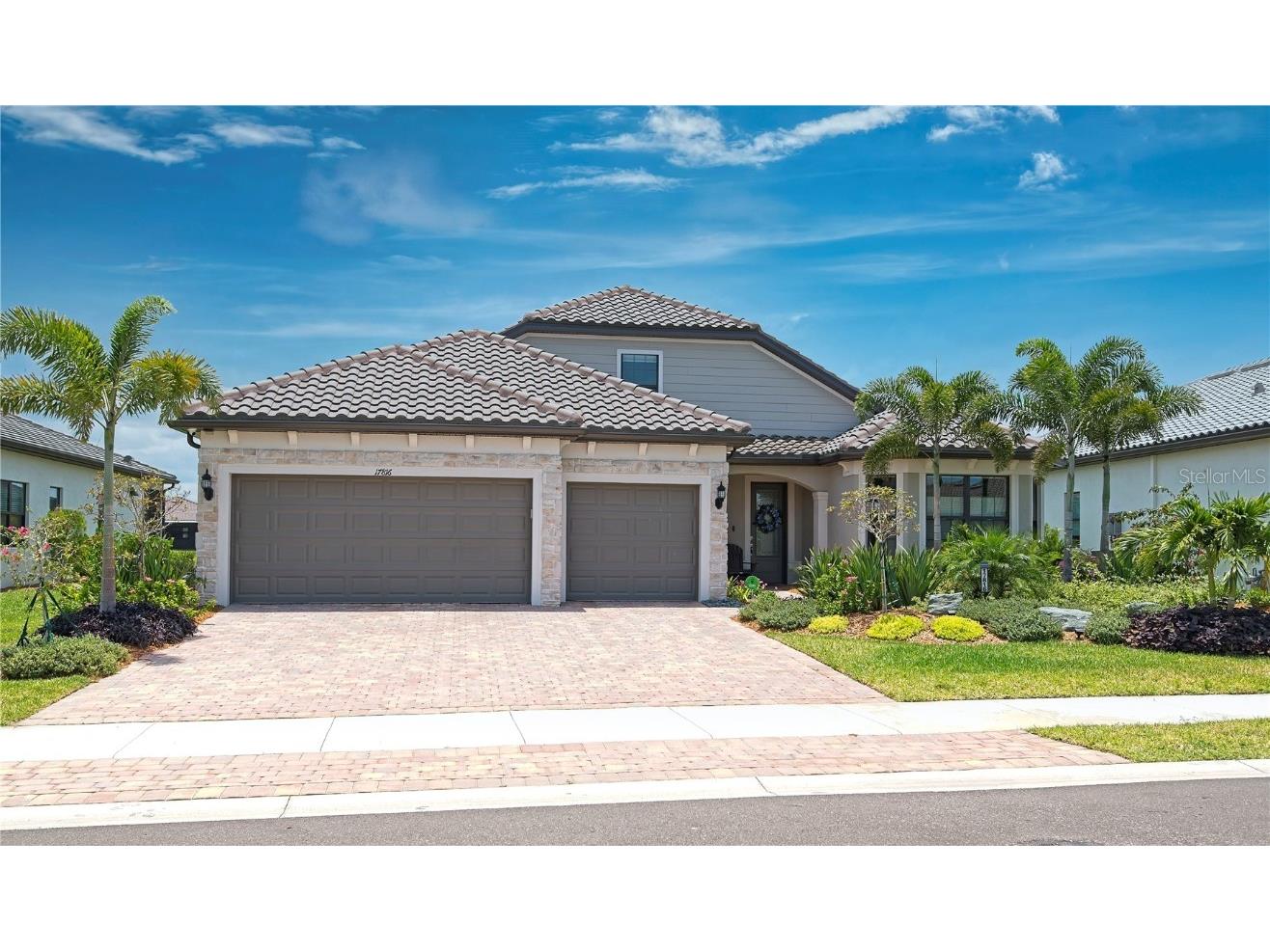 17816 Northwood Place Bradenton FL 34202 A4611985 image1