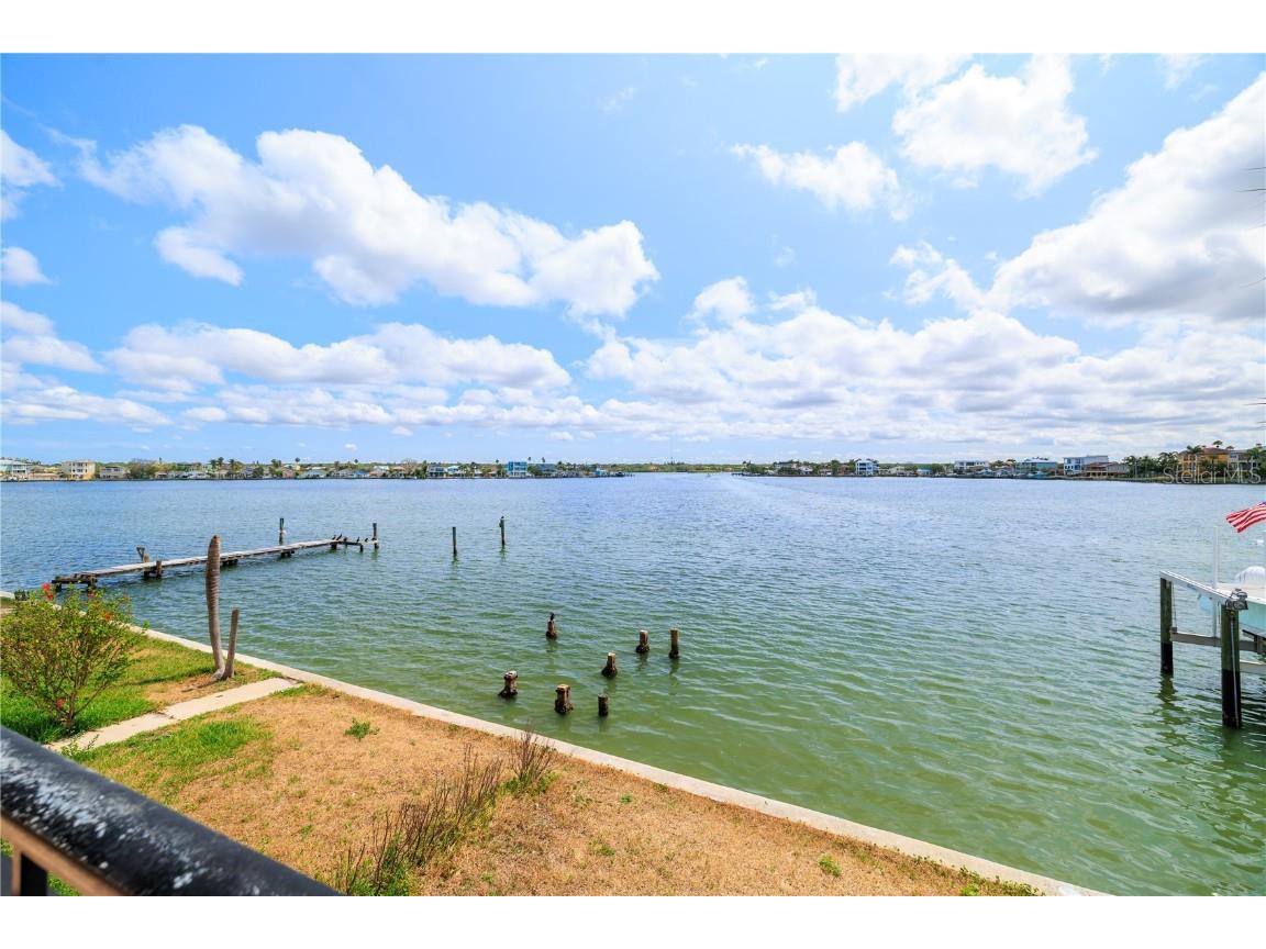 17817 Gulf Boulevard #A Redington Shores FL 33708 TB8393995 image58