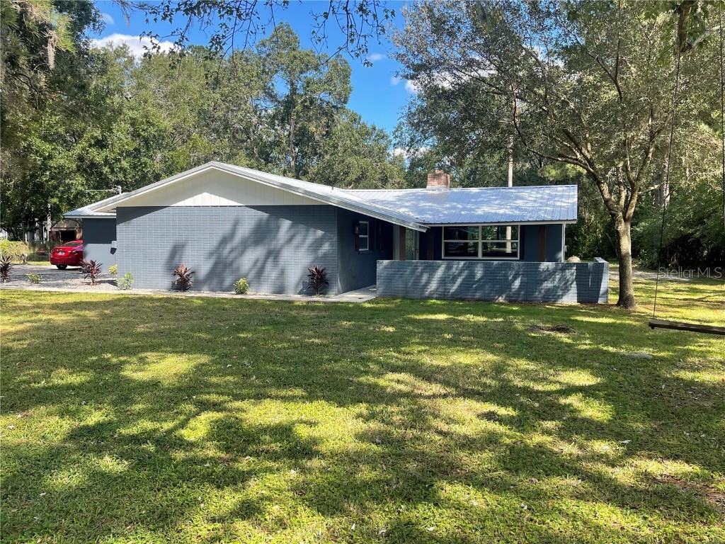 17818 Deerfield Drive Lutz FL 33558 T3461629 image1