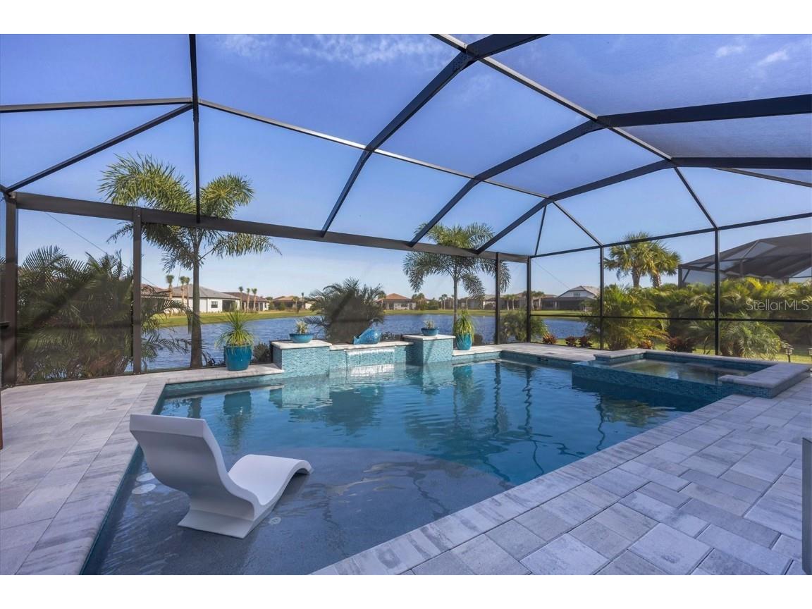 17819 Northwood Place Lakewood Ranch FL 34202 A4590081 image1