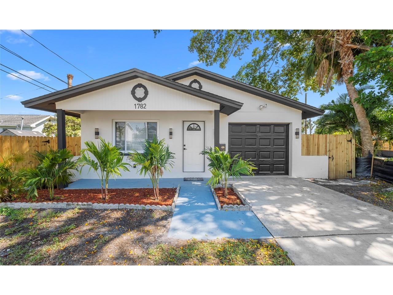 1782 Maryland Avenue NE Saint Petersburg FL 33703 TB8420000 image2