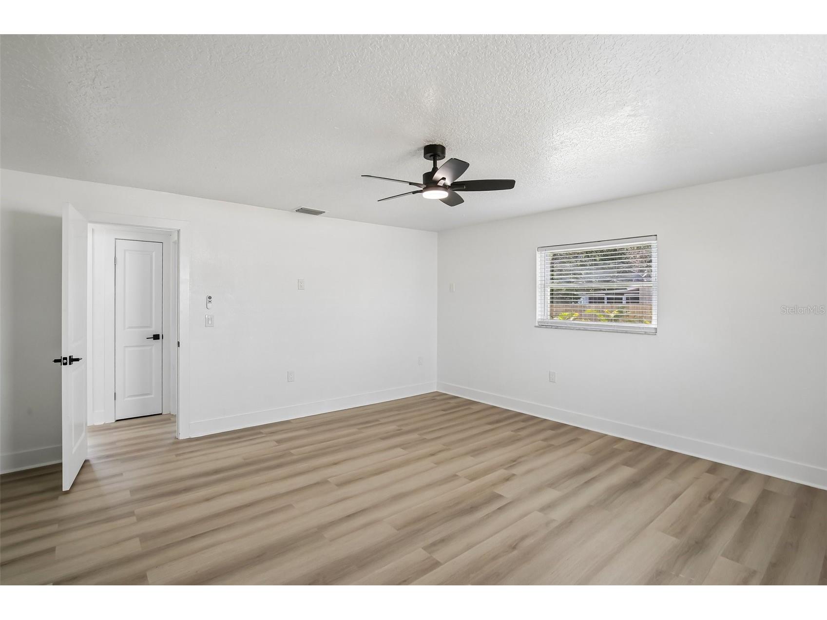 1782 Maryland Avenue NE Saint Petersburg FL 33703 TB8511128 image16