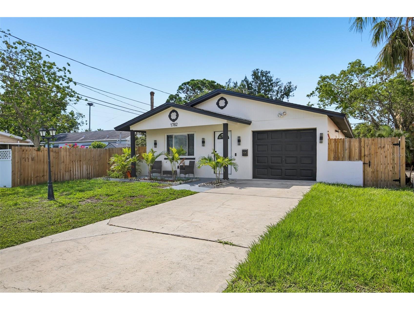 1782 Maryland Avenue NE Saint Petersburg FL 33703 TB8511128 image2