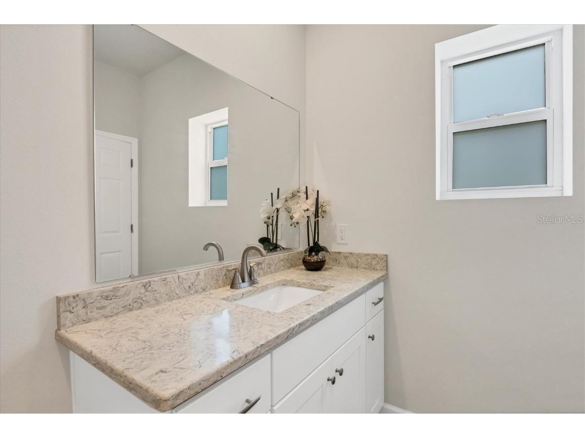 1782 White Orchid Court Sarasota FL 34235 A4659009 image13