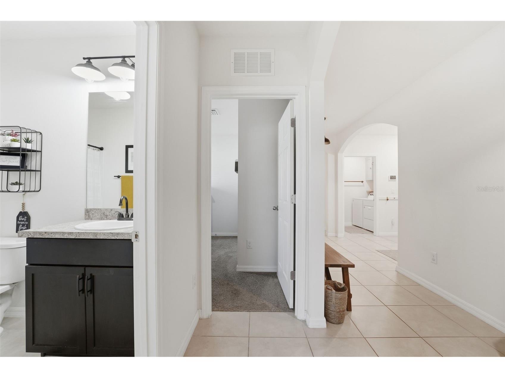 1782 Yankee Terrace North Port FL 34286 N6142337 image10
