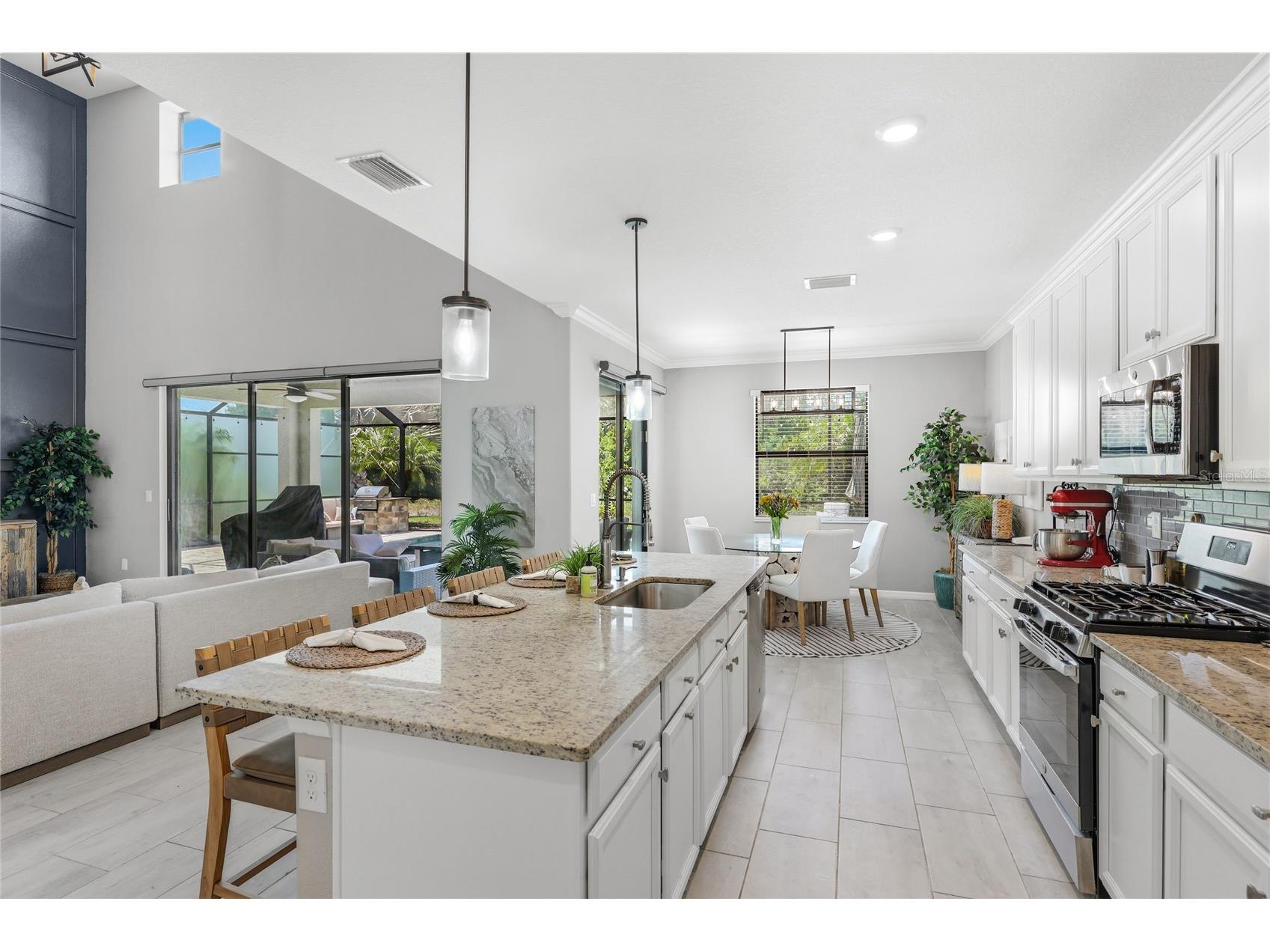 17821 Polo Trail Bradenton FL 34211 A4684938 image20