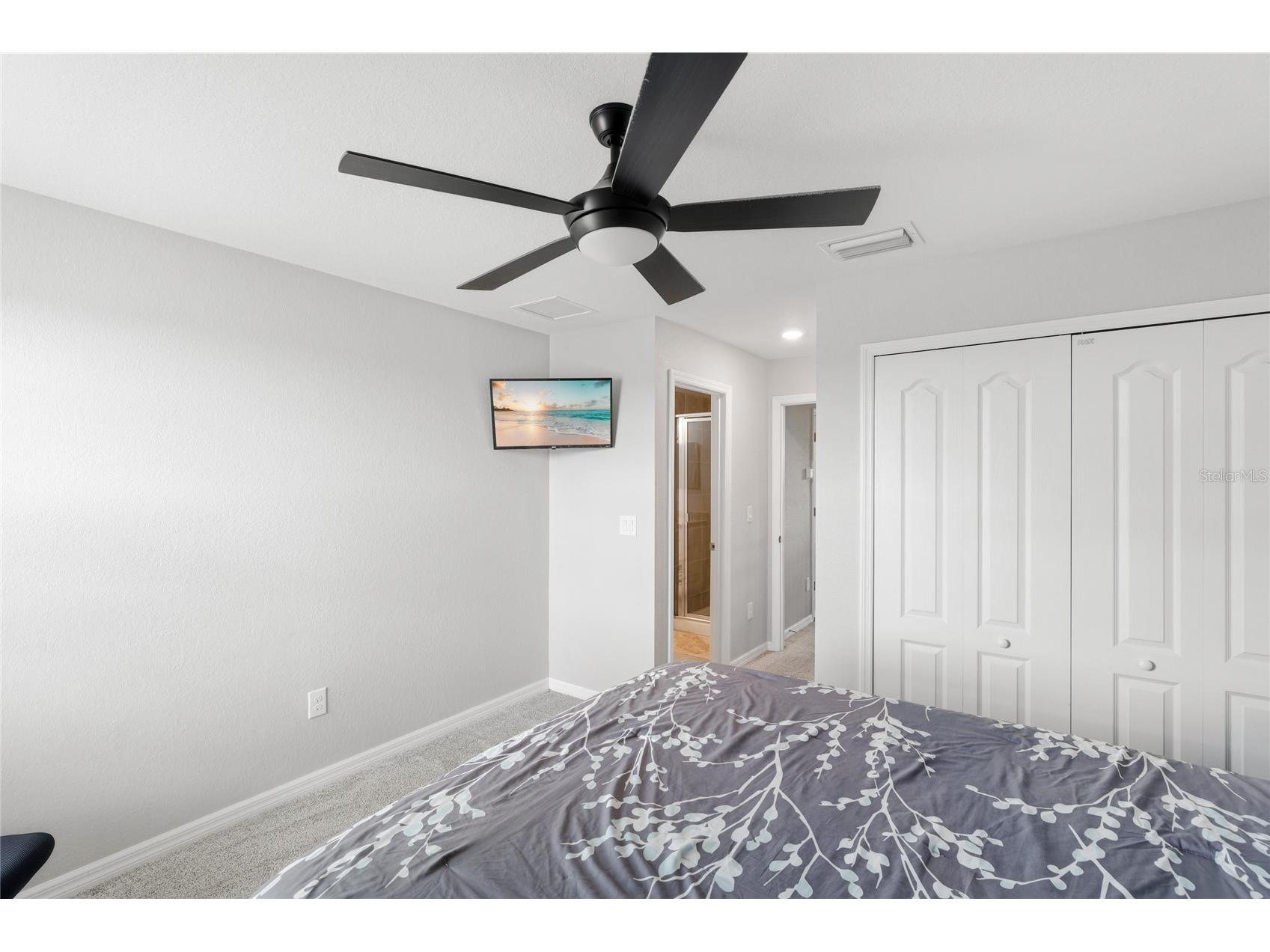 17821 Polo Trail Bradenton FL 34211 A4684938 image35